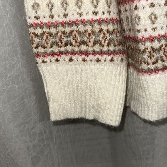 AE Whoa So Soft Fair Isle Crewneck Relaxed Knit Cream Tan Red Preppy Sweater - Picture 15 of 16